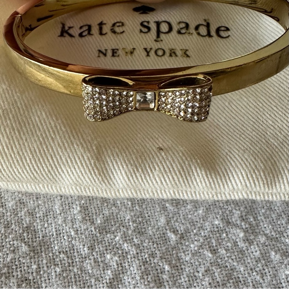 Kate Spade Gold Take a Bow Goldtone Bangle Bracelet